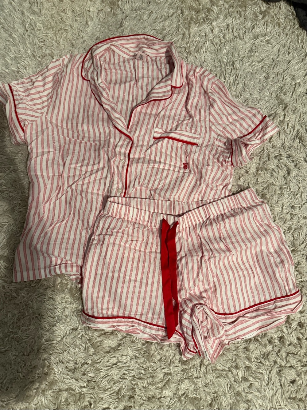 NWOT VS PAJAMA SET